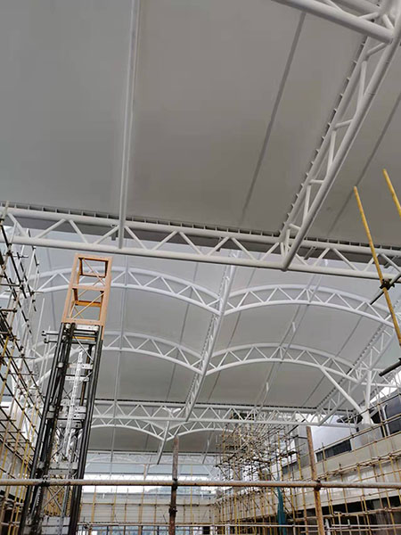 ���������tԺ